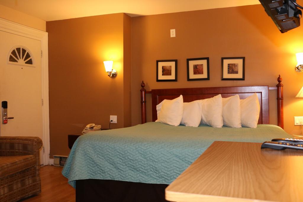 Midtown Motel & Suites Moncton Room photo